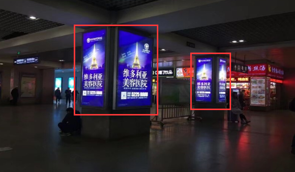 南京火车站包柱灯箱