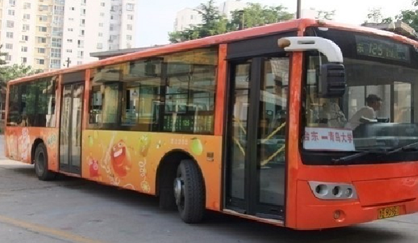 青岛公交车身广告投放案例